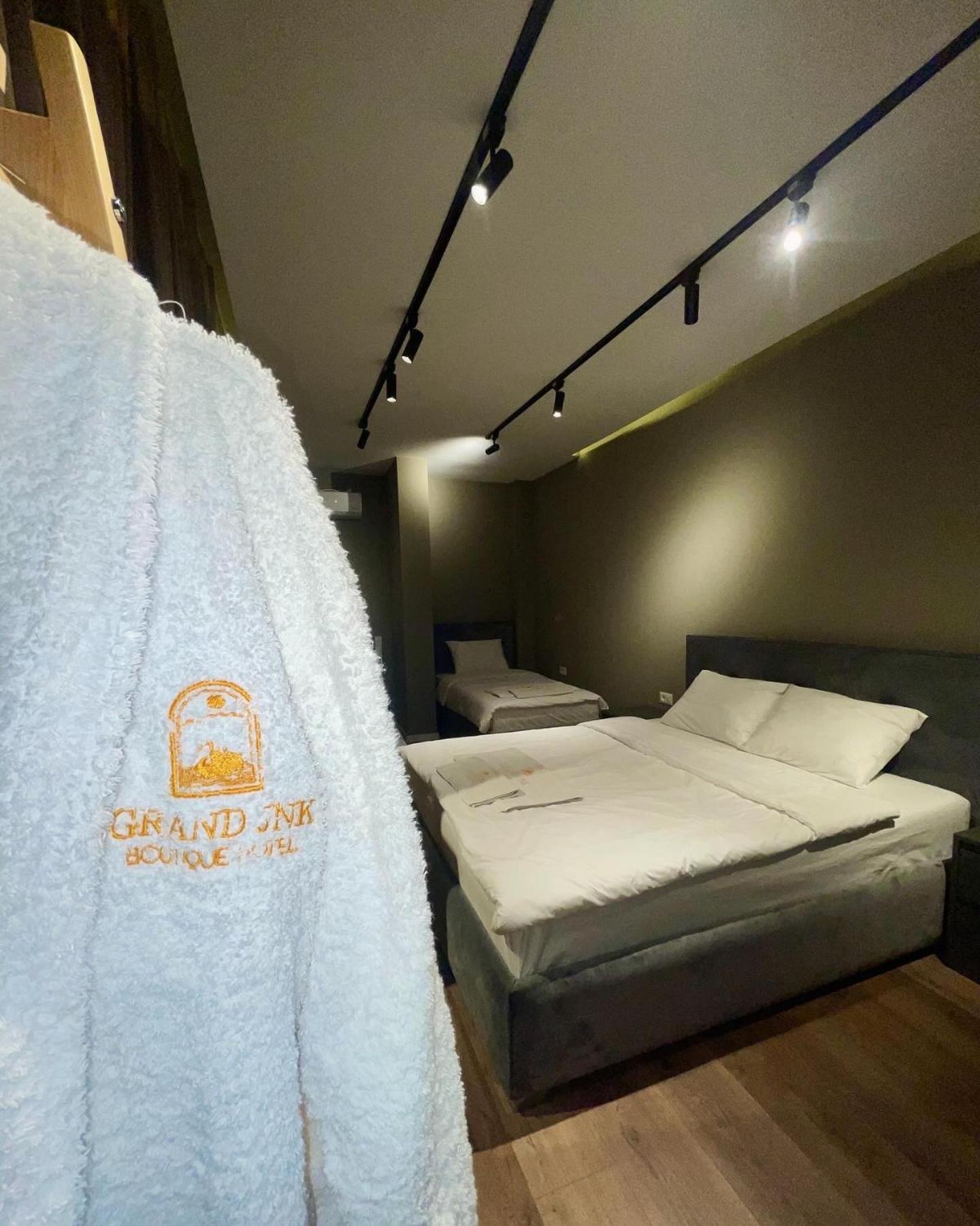Grand Jnk Boutique Hotel Kukes 외부 사진