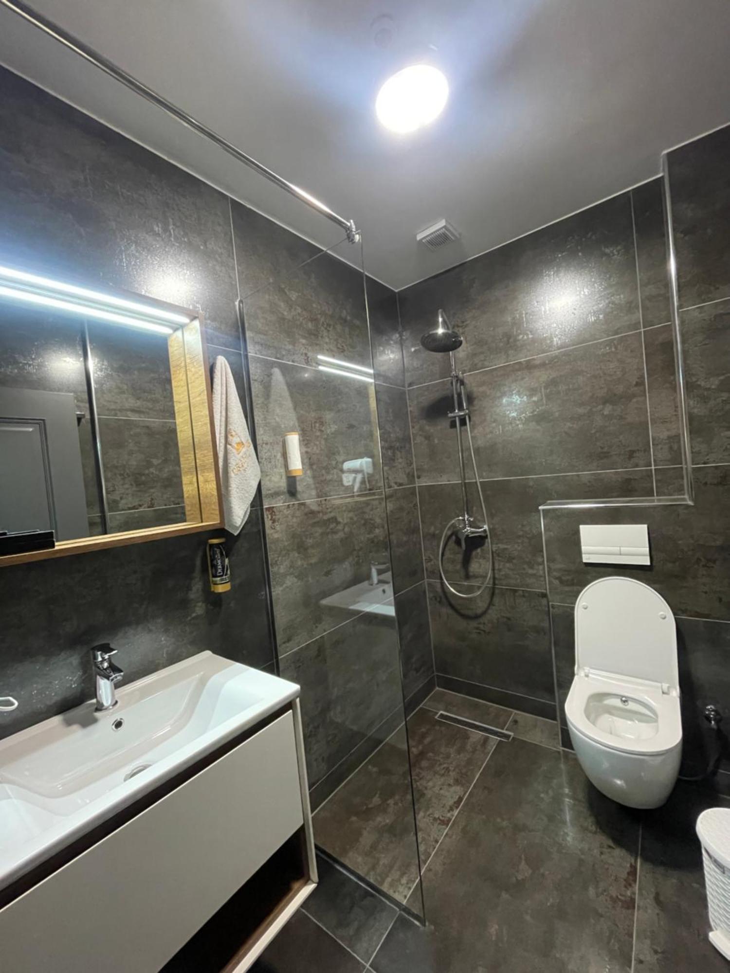 Grand Jnk Boutique Hotel Kukes 외부 사진
